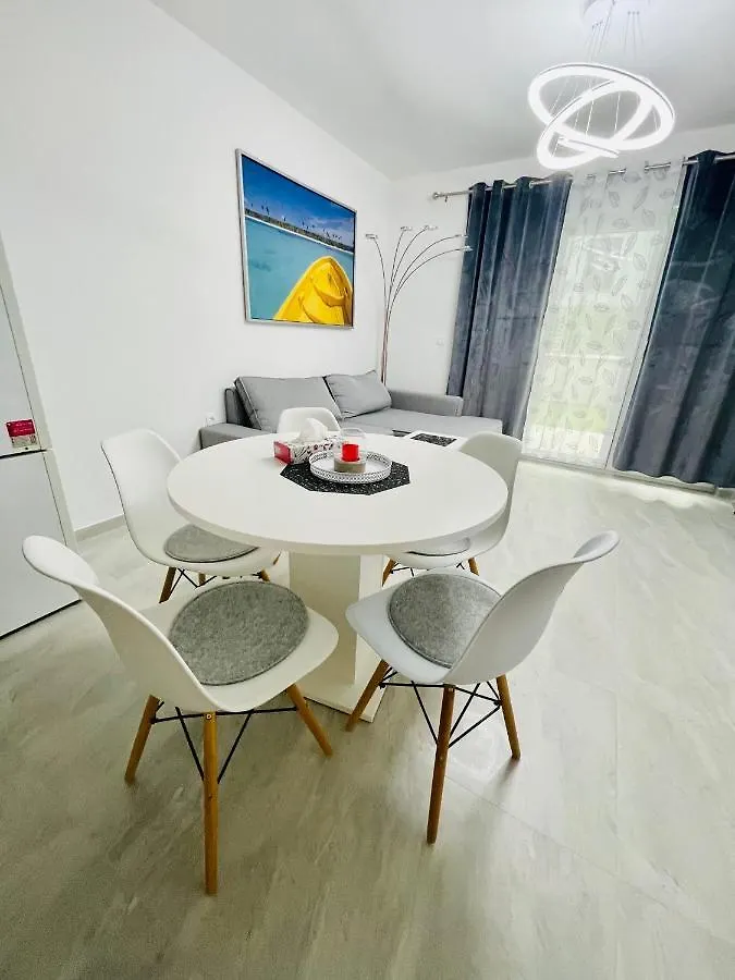 Trogir Apartment Nela 0*,  Horvátország